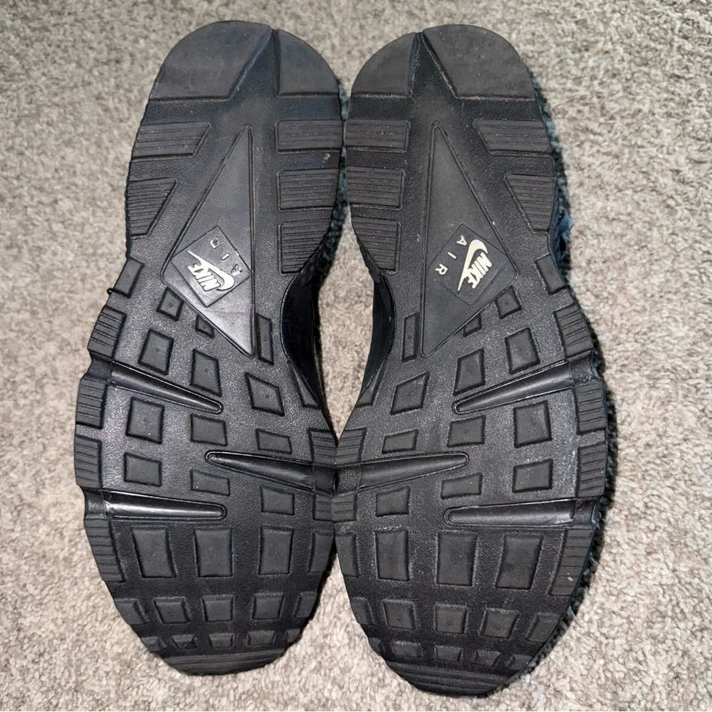 Nike Air Huarache Gray Tech Fleece Pack - Picture 11 of 11